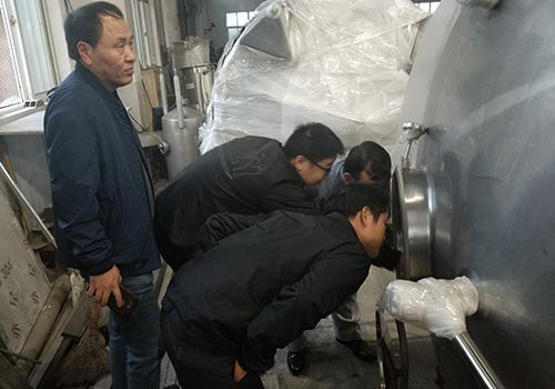 beverage-filling-machine