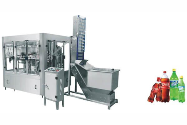 Carbonated-Drinks-&-Beer-Filling-Machine